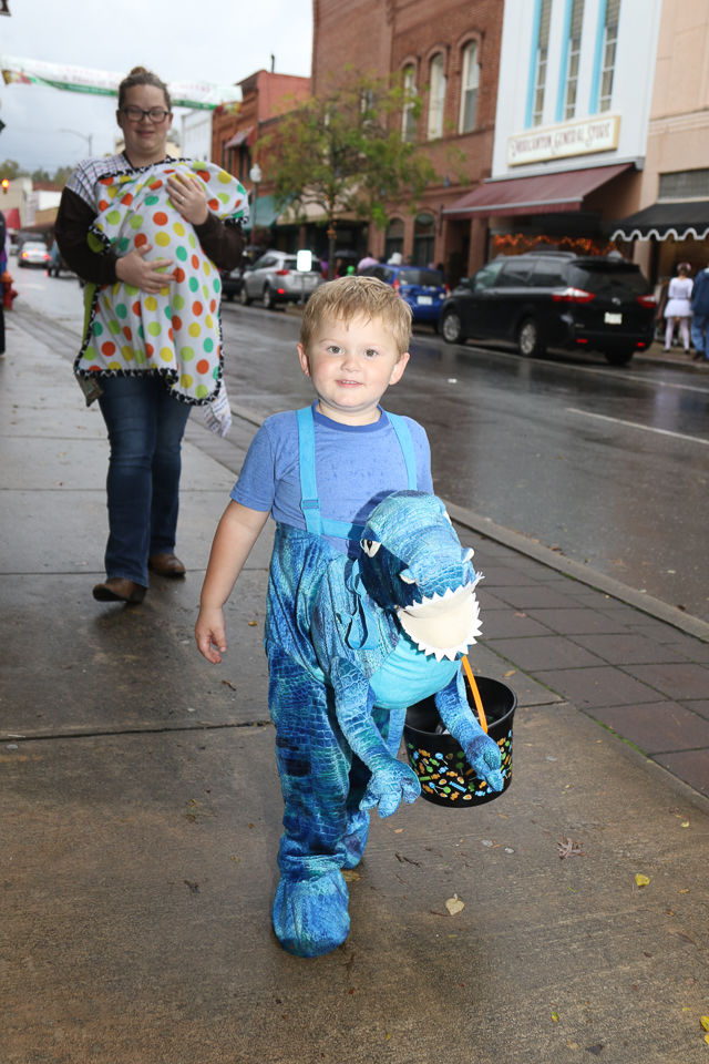 Halloween Trick or Treat Downtown Morganton 2019-9572.JPG